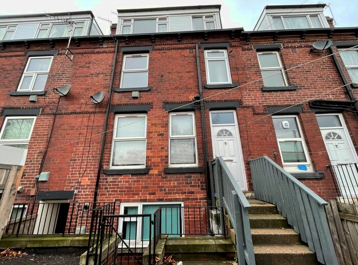 3 Bedroom Terraced House To Rent In Garnet Road, Leeds LS11