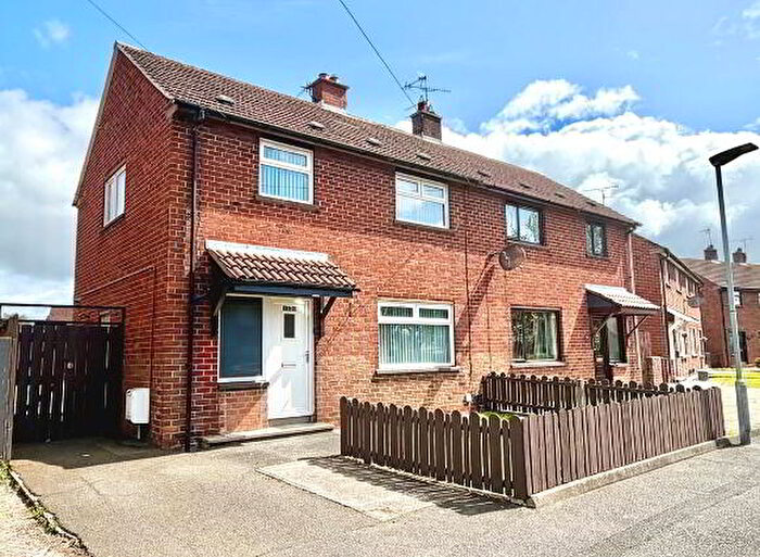 3 Bedroom Semi-Detached House For Sale In Festival Road, Craigavon, BT63