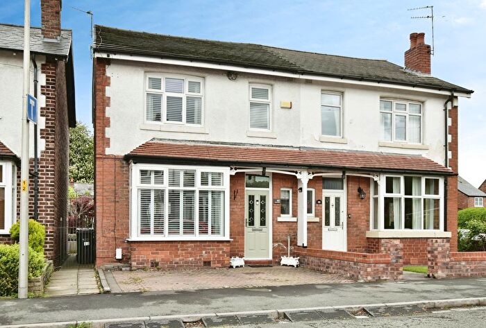 3 Bedroom Semi-Detached House For Sale In Hawthorn Road, Gatley, Cheadle, Greater Manchester, SK8