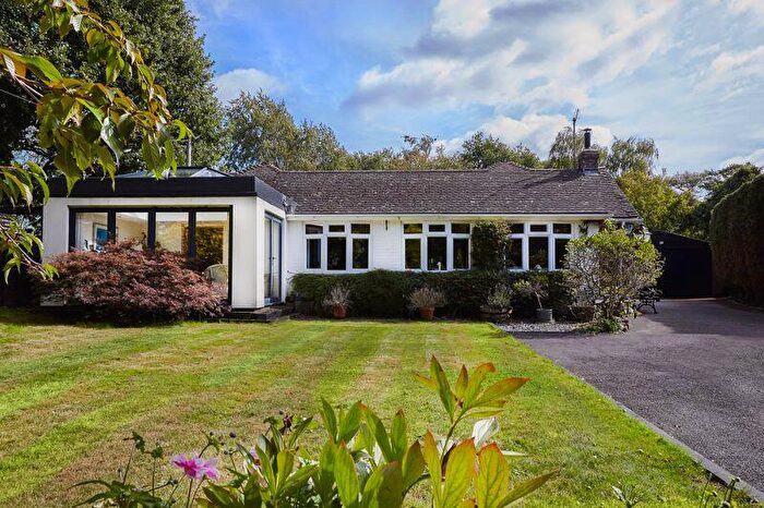 3 Bedroom Detached House For Sale In Hurst Road, Hassocks, BN6