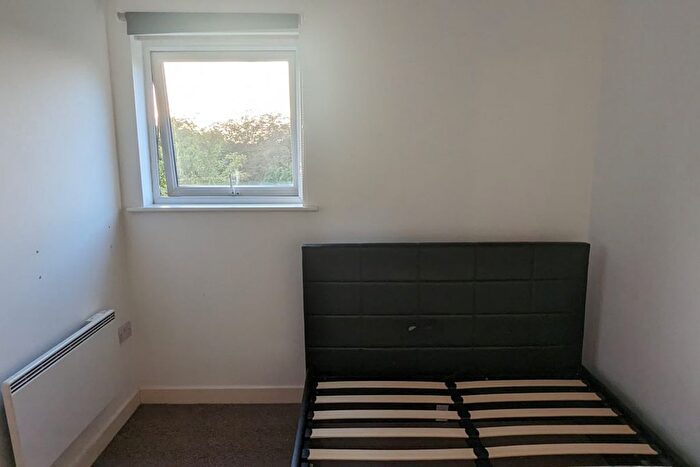 2 Bedroom Flat For Sale In Manor Court, Altringham Road, Manchester, M22
