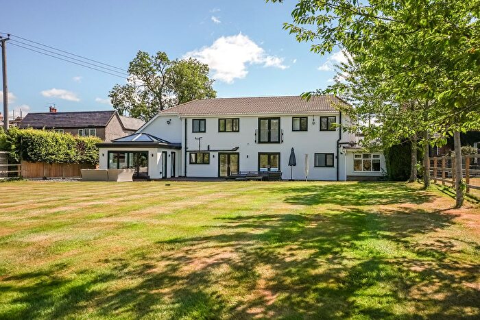 3 Bedroom Detached House To Rent In Henwood Lane, Solihull, B91