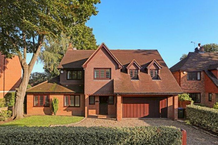 5 Bedroom Detached House To Rent In Gower Road, Weybridge, KT13