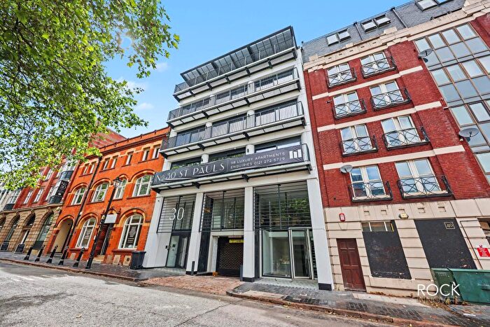 2 Bedroom Apartment For Sale In St Pauls Square, Jewellery Quarter, Birmingham, B1