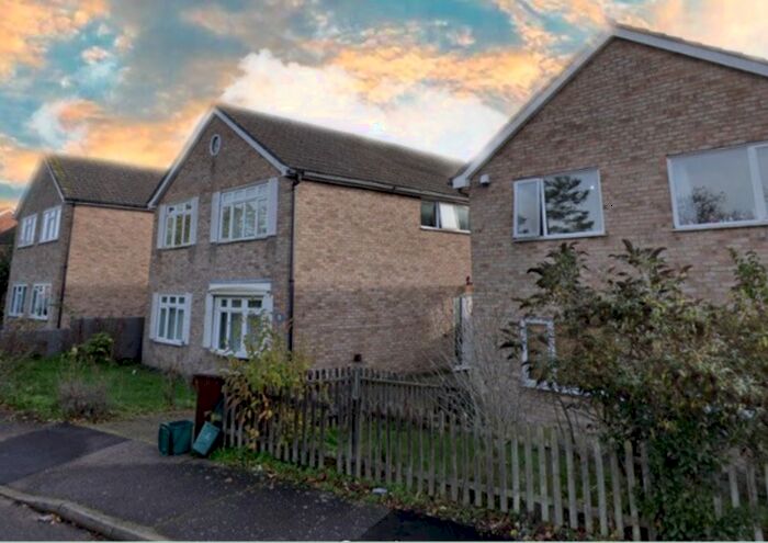 1 Bedroom Detached House To Rent In Greenstead, Colchester, Essex, CO4