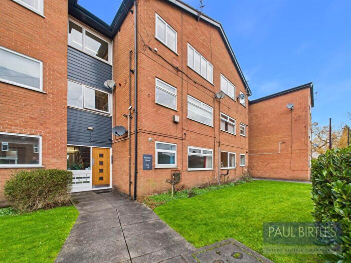 1 Bedroom Flat To Rent In Handford House, Cavendish Road, Urmston, Trafford, M41