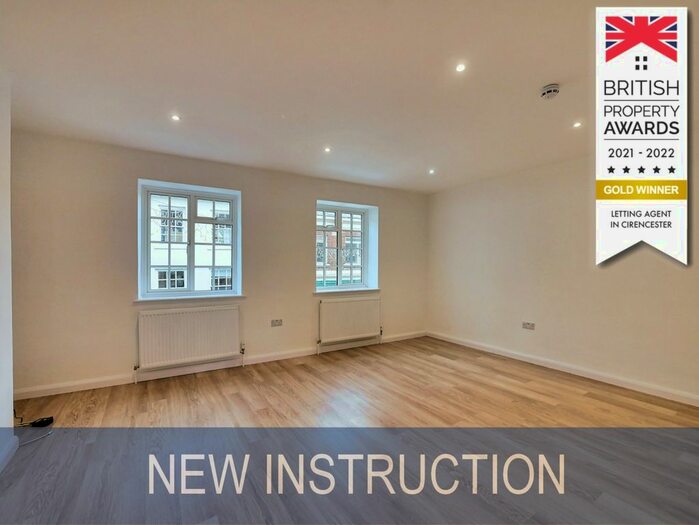 2 Bedroom Flat To Rent In Cricklade Street, Cirencester, GL7