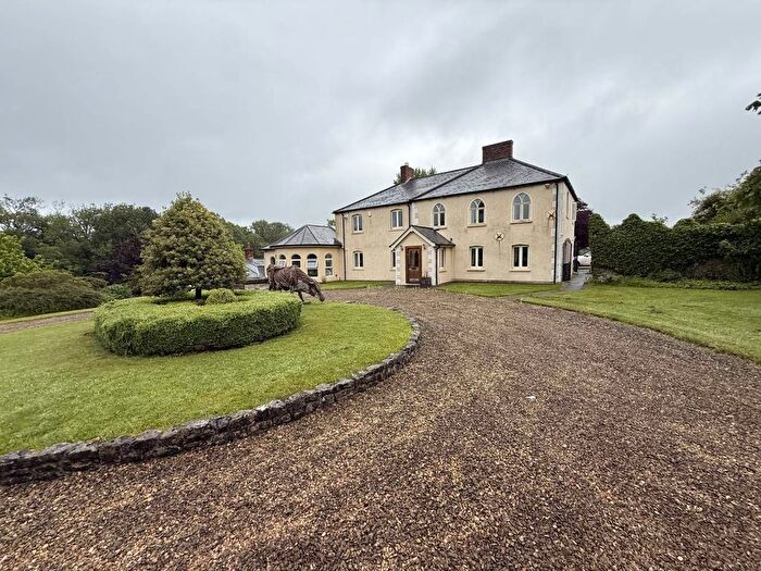 6 Bedroom Property To Rent In Pound Lane, Downhead, Shepton Mallet, BA4