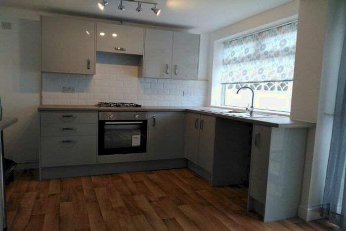 3 Bedroom Property To Rent In Gordon Street, Pembroke Dock, SA72