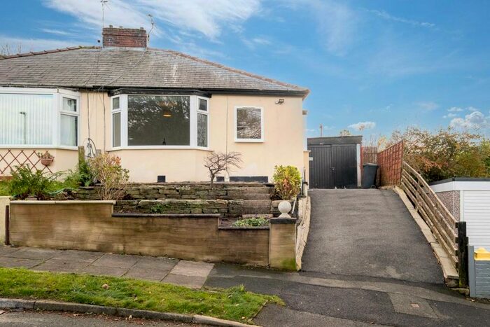 2 Bedroom Bungalow To Rent In Moorhouse Avenue, Accrington, Lancashire, BB5