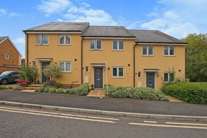 3 Bedroom Terraced House To Rent In Newlands Lane, Emersons Green, Bristol, BS16