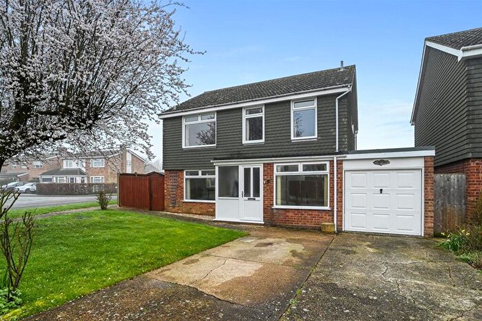 4 Bedroom Detached House For Sale In Tawney Close, Capel St Mary, IP9