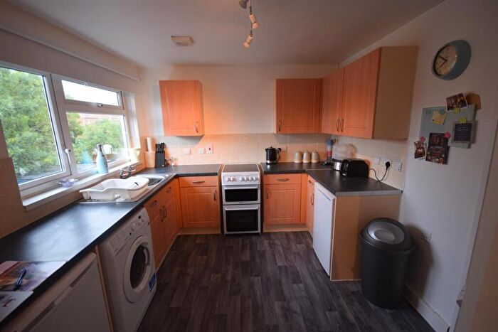 2 Bedroom Apartment To Rent In Park Court, Stratford-upon-Avon, CV37