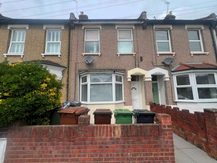 1 Bedroom Flat To Rent In Napier Road, London, E11