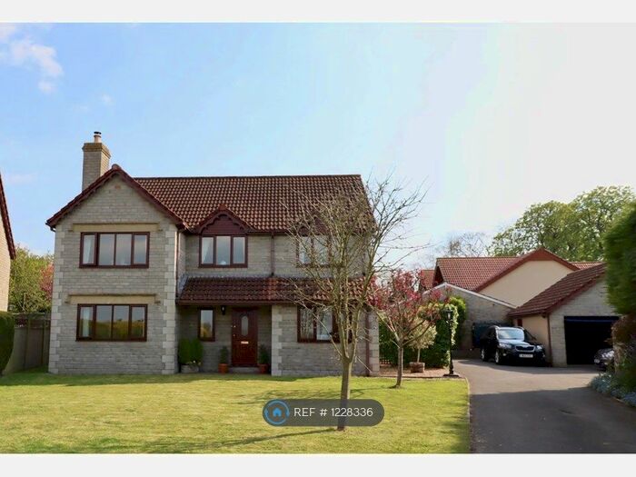 4 Bedroom Detached House To Rent In Broadmead Lane, Bridgwater, TA7