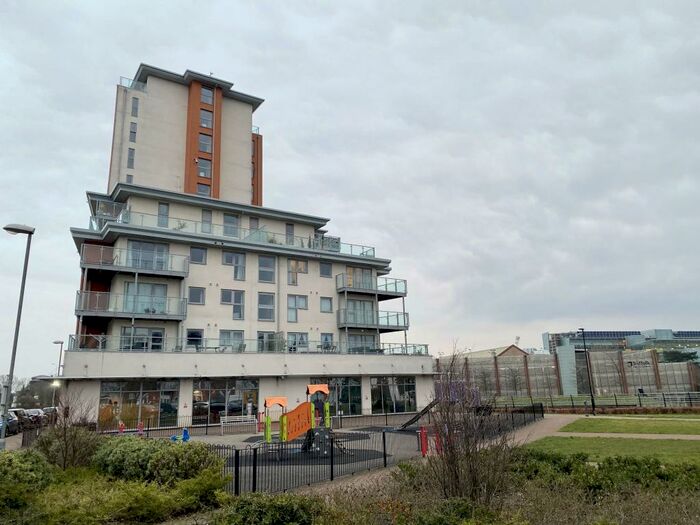 2 Bedroom Apartment To Rent In Reavell Place, Ipswich, IP2