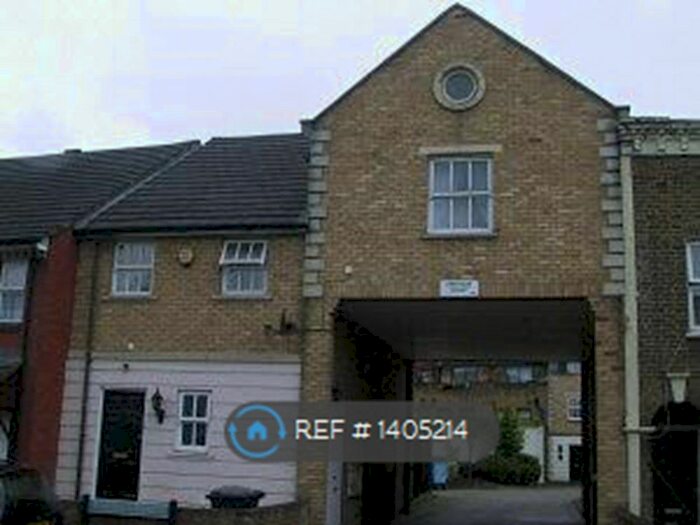 4 Bedroom Terraced House To Rent In Heritage Court, London, SE8