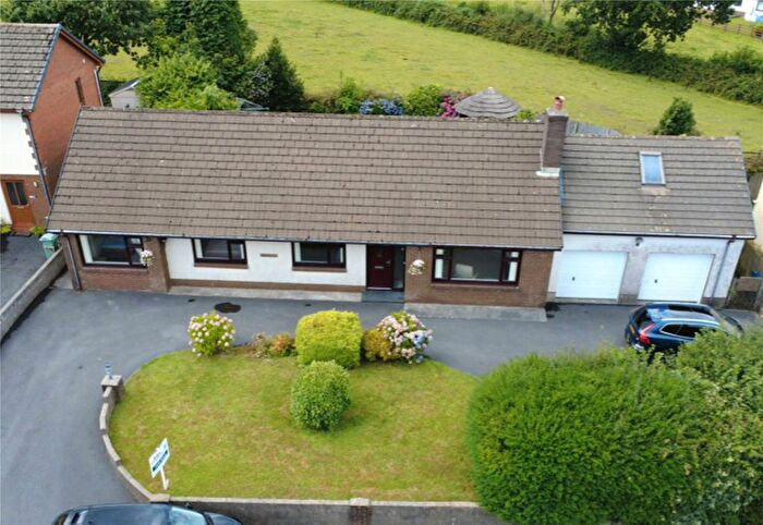 4 Bedroom Bungalow For Sale In School Road, Llangain, Carmarthen, Carmarthenshire, SA33