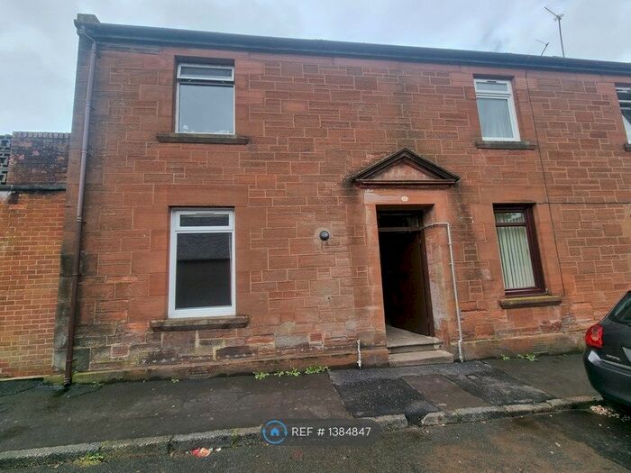 3 Bedroom Flat To Rent In Nelson Street, Newmilns, KA16