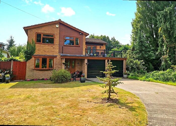 4 Bedroom Detached House For Sale In The Green, Beeston, Sandy, Bedfordshire, SG19