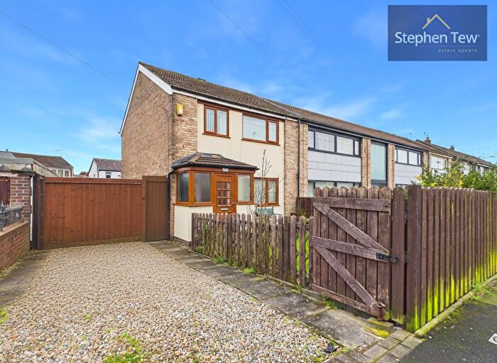 2 Bedroom End Of Terrace House For Sale In Grange Road, Blackpool, FY3