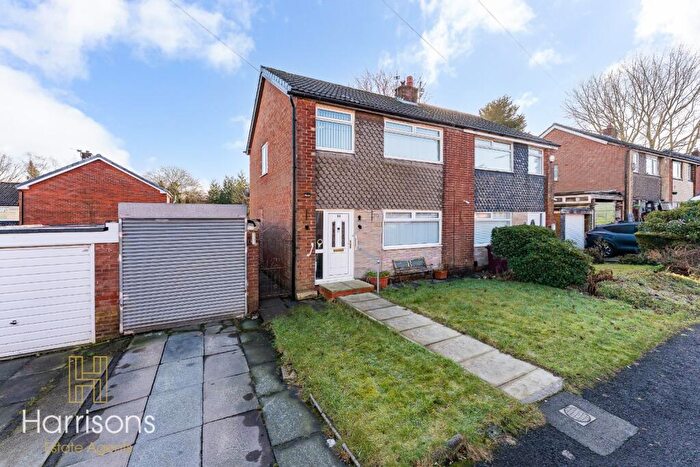 3 Bedroom Semi Detached House For Sale In Ellesmere Road, Bolton, Lancashire, BL3