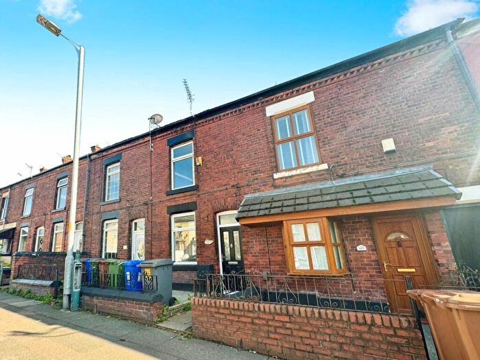 2 Bedroom Terraced House To Rent In Bennett Street, Hyde, Greater Manchester, SK14