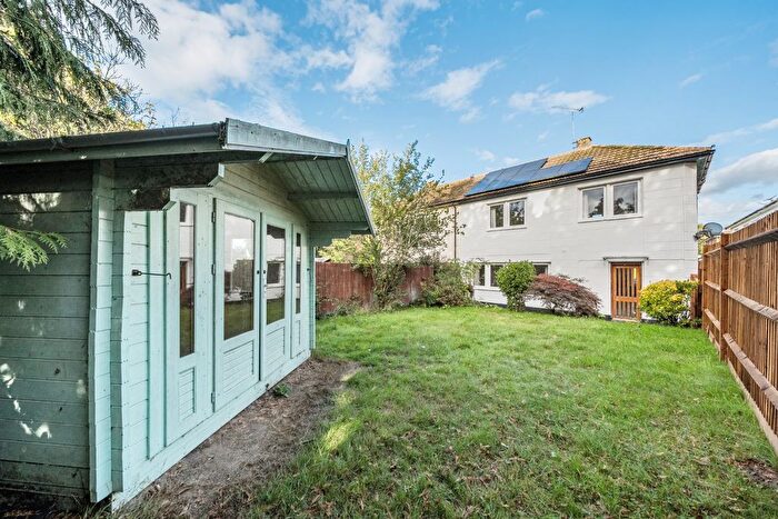 3 Bedroom Semi-detached House For Sale In Bullfinch Close, Sevenoaks, TN13
