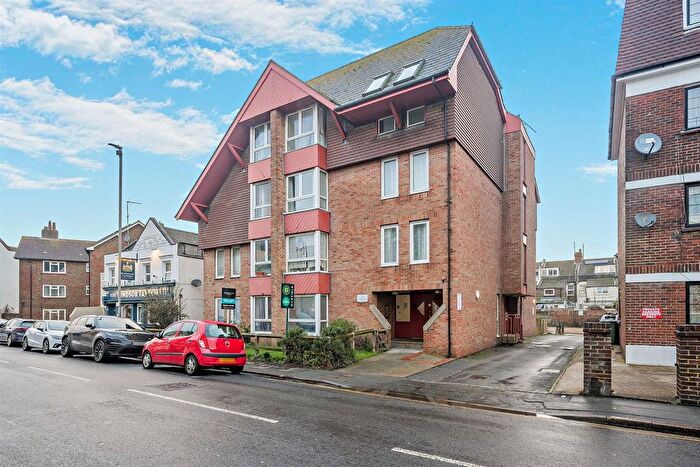 1 Bedroom Flat For Sale In Langney Road, Eastbourne, BN22