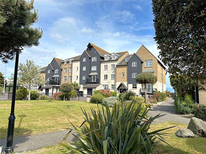 2 Bedroom Flat For Sale In Chatham Court, Chatham Green, Sovereign Harbour North, Eastbourne, BN23