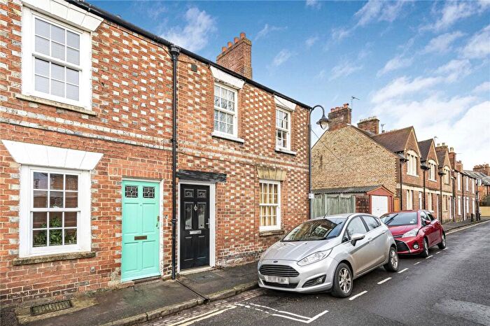 2 Bedroom End Of Terrace House For Sale In Adelaide Street, Walton Manor, OX2