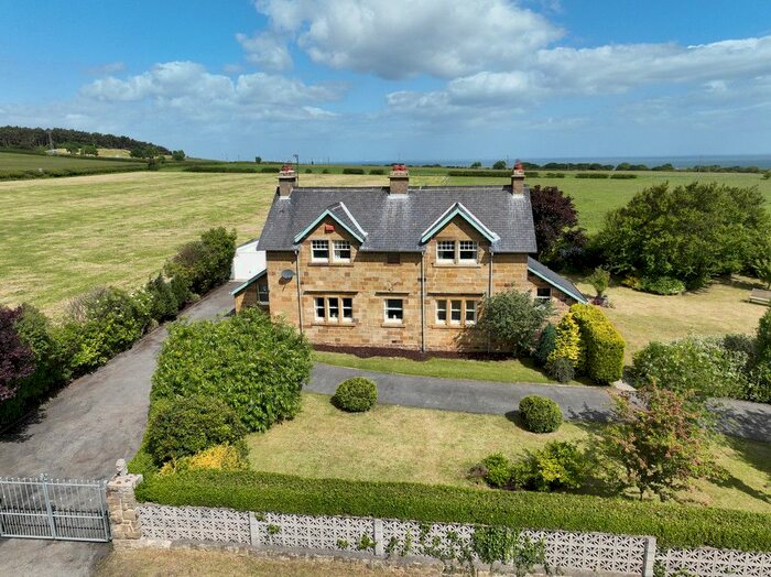 5 Bedroom Country House For Sale In Four Lane Ends, Upleatham, TS11