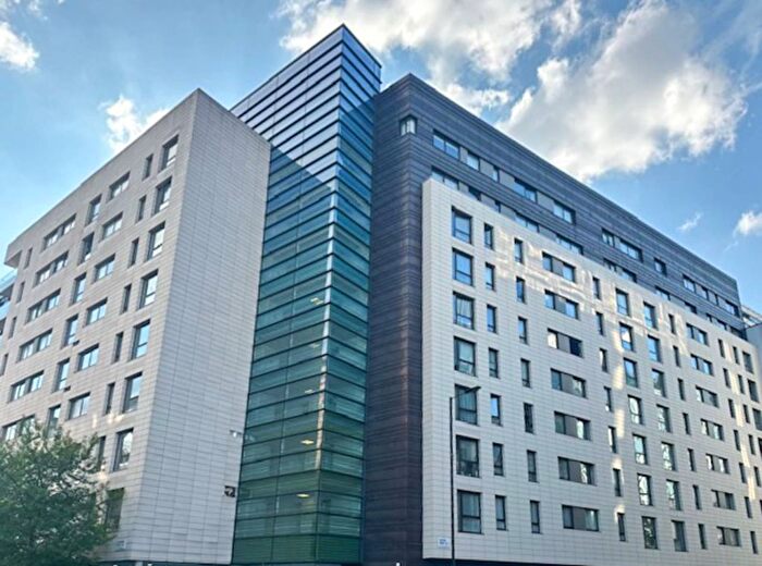 1 Bedroom Flat To Rent In Wilton Road, Pimlico, London, SW1V