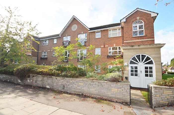 2 Bedroom Flat To Rent In Page Street, Mill Hill, NW7