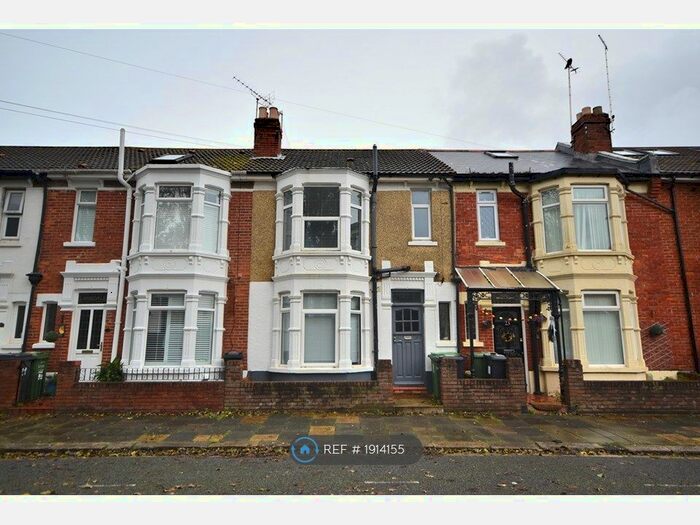 4 Bedroom Terraced House To Rent In Priorsdean Avenue, Portsmouth, PO3