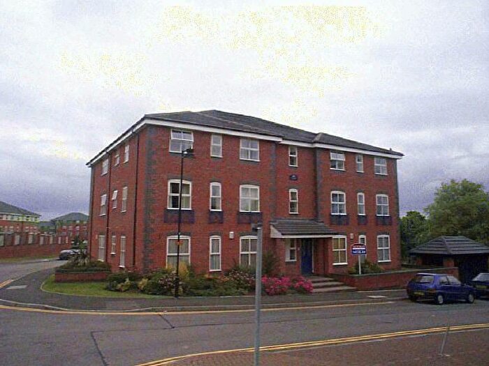1 Bedroom Flat To Rent In Drapers Fields, Canal Basin, Coventry, West Midlands, CV1
