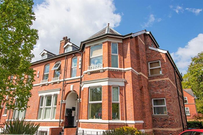 1 Bedroom Apartment For Sale In Lyndhurst Court, Whitelow Road, Chorlton, M21