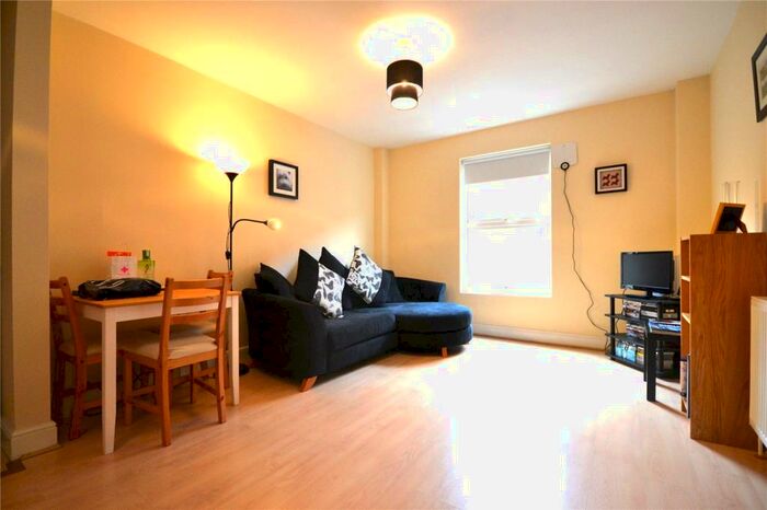 1 Bedroom Flat To Rent In - Boston Place, London, NW1