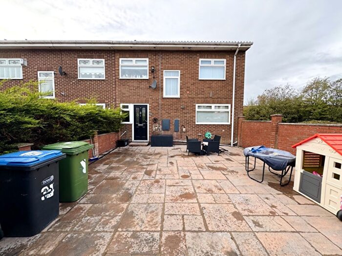 3 Bedroom End Of Terrace House For Sale In Polden Close, Peterlee, County Durham, SR8