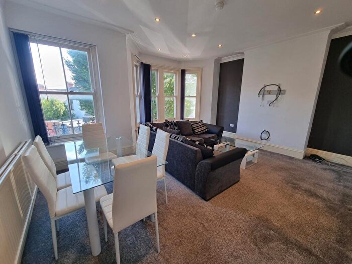 2 Bedroom Flat To Rent In Shirley Road, Cardiff, CF23