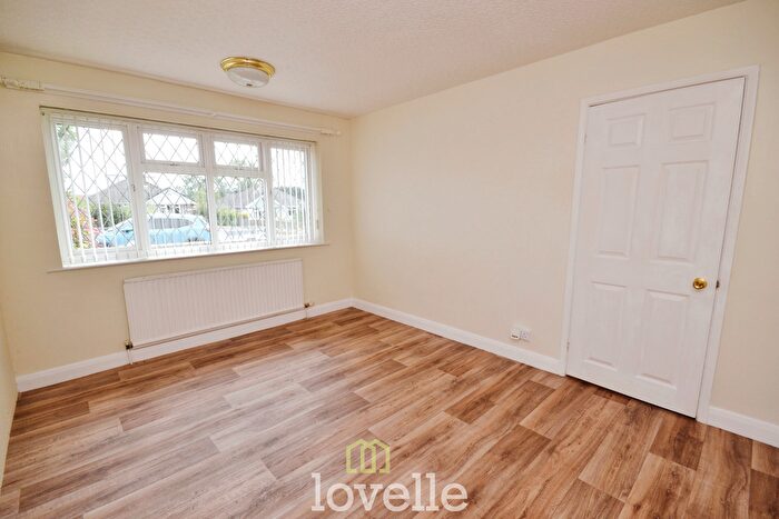 3 Bedroom Detached Bungalow For Sale In Inghams Road, Tetney, DN36