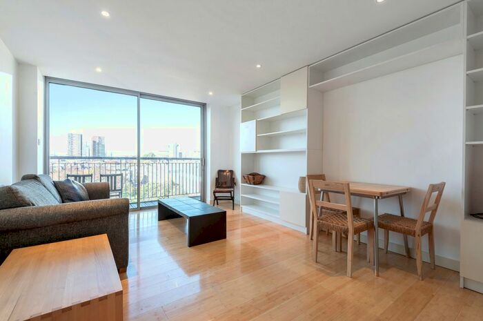 2 Bedroom Flat To Rent In Tanner Street, London, SE1