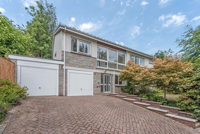 4 Bedroom Detached House For Sale In Back Road, Dollar, FK14