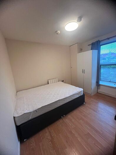 Studio To Rent In Flat, Park Street, Luton, LU1