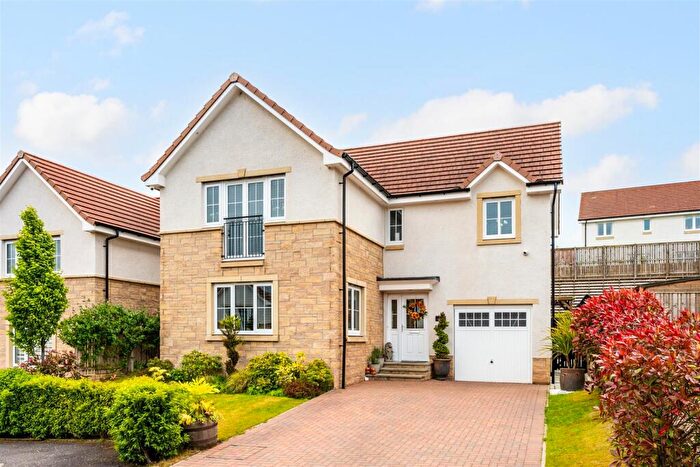 4 Bedroom Detached House For Sale In Kirkton Road, Perth, PH2