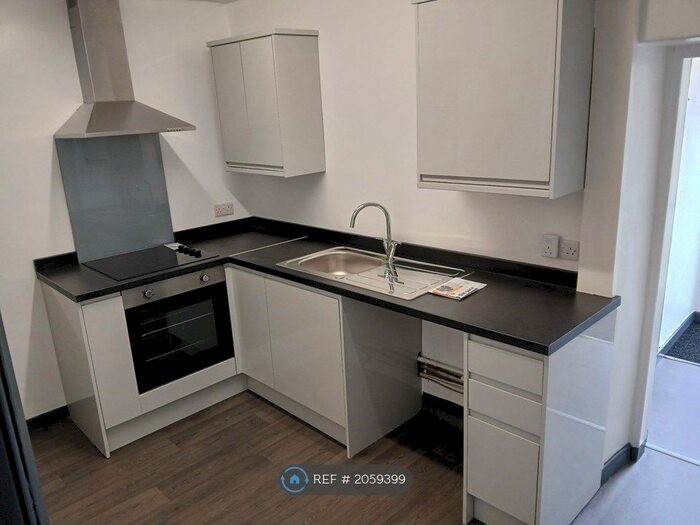 2 Bedroom Terraced House To Rent In Bath Hill, Keynsham, Bristol, BS31