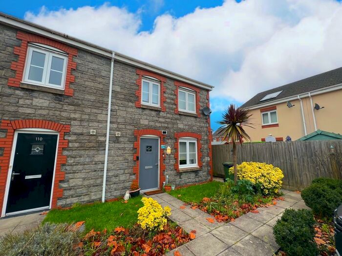 3 Bedroom Semi-Detached House To Rent In Heol Gruffydd, Pontypridd, CF37