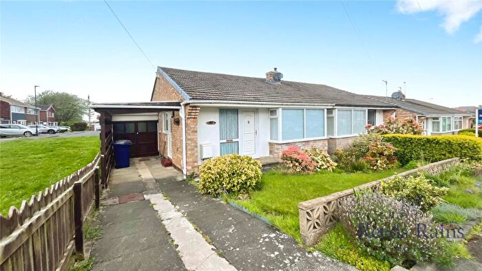2 Bedroom Bungalow For Sale In Eddrington Grove, Newcastle Upon Tyne, Tyne And Wear, NE5