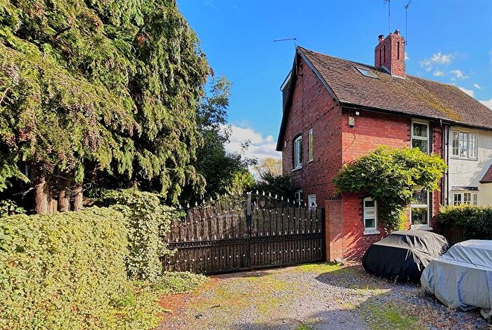 3 Bedroom Property For Sale In Stamford Road, Brierley Hill, DY5