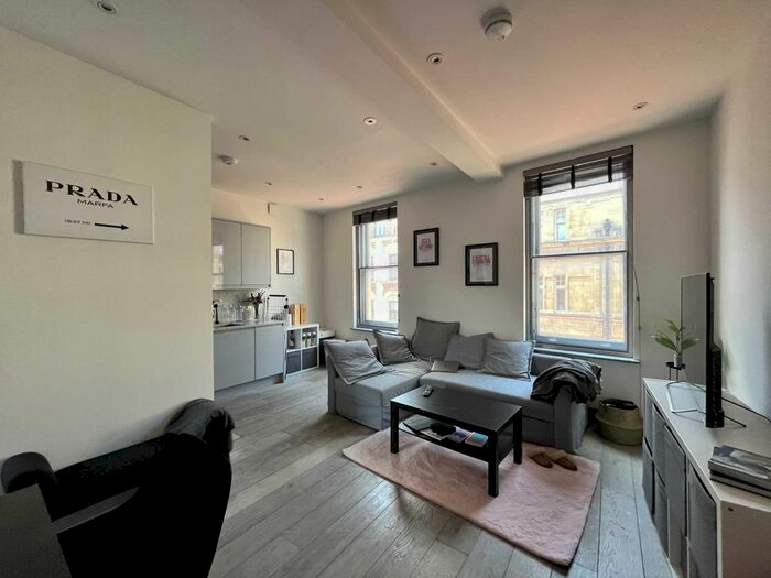 Studio To Rent In Shaftesbury Avenue, Soho, W1D